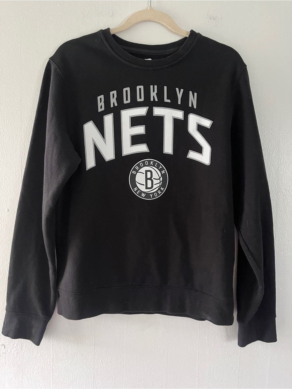 Fanatics Brooklyn Nets Black Crewneck Sweatshirt with White Logo